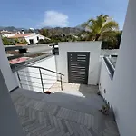 Manuel