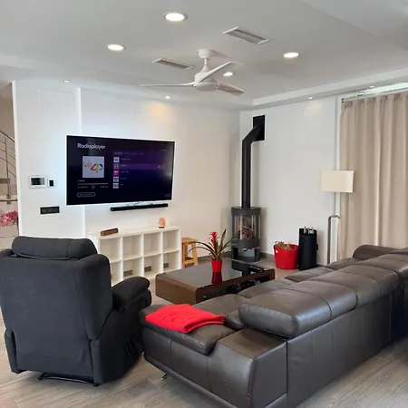 וילה Manuel נרחה