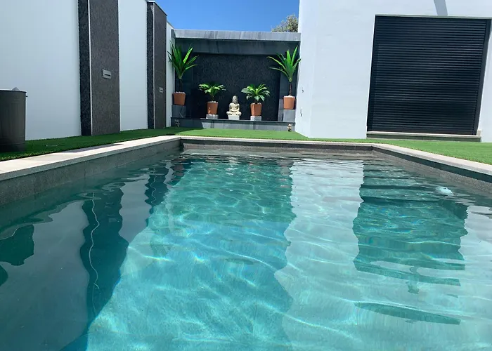 Manuel Villa Nerja