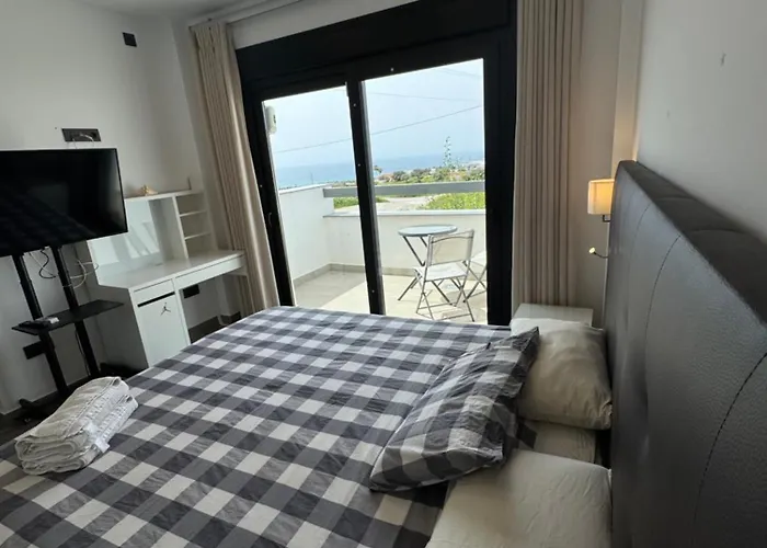 Manuel Villa Nerja